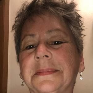 Meet your Posher, Beverly